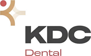 Логотип KDC Dental (КДЦ Дентал)