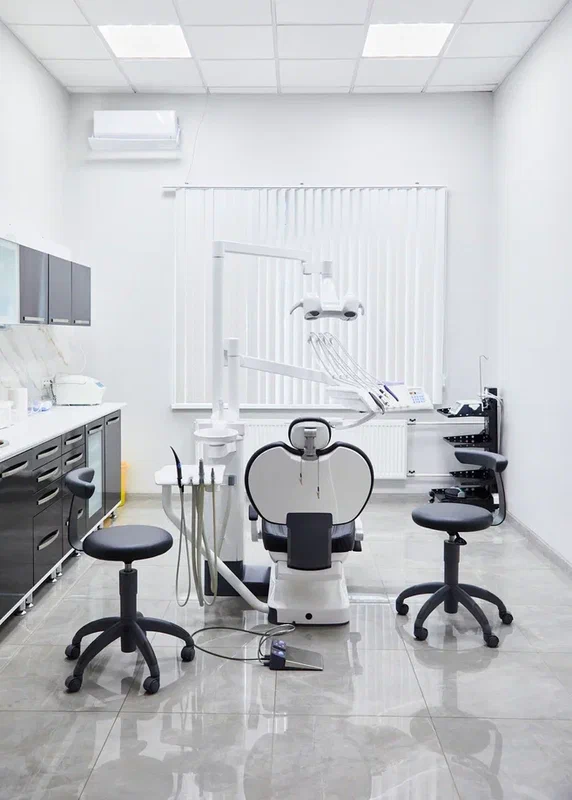 Стоматология ПрезиДЕНТ на Деловом центре