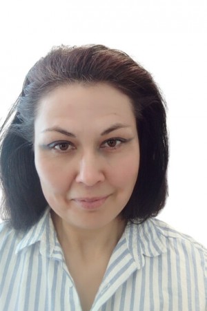 Амренова-Эпова Юлия Николаевна