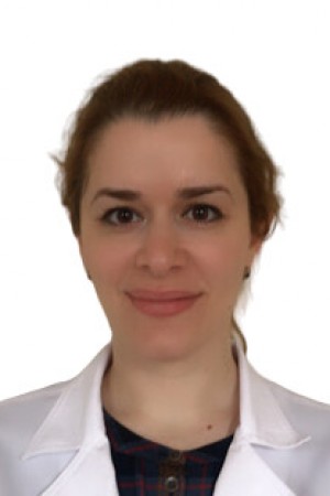 Гитинова Айшат Абдулкаримовна