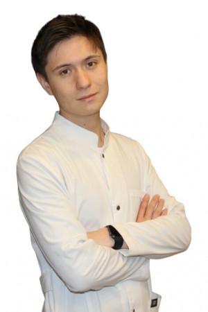 Абрамов Руслан Леджебович