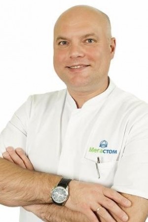 Белый Дмитрий Валентинович