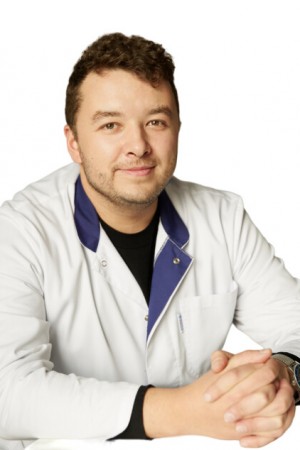 Шустов Александр Дмитриевич