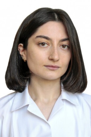 Махтаева Эльмира Шапиевна