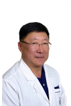 Ли Артур Дендэнович