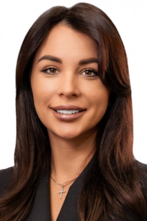 Кулаева (Кочергина) Алина Вадимовна