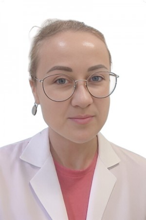 Комарова Оксана Юрьевна