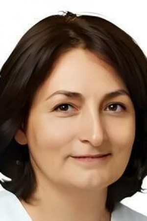 Арустамова Юннета Карлесовна