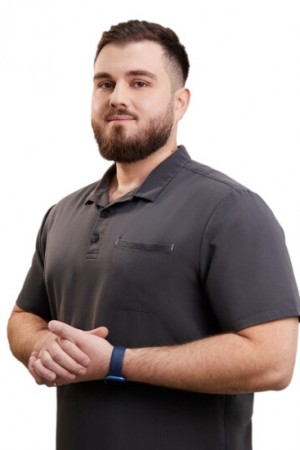 Оон Магер Башарович