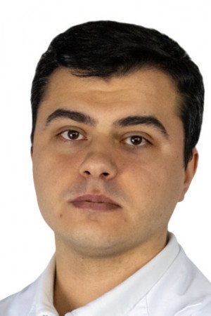 Амзоян Эрик Артурович