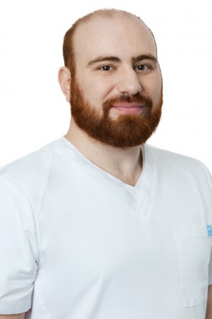 Казаров Евгений Евгеньевич