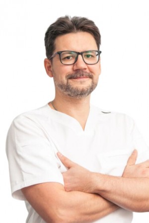 Симонов Антон Борисович