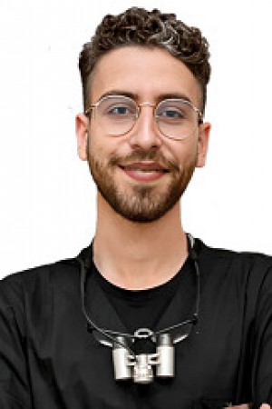 Шакериан Араш