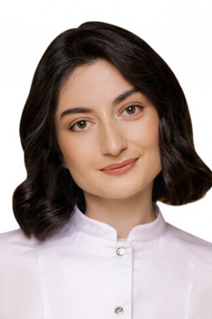 Махтаева Эльмира Шапиевна