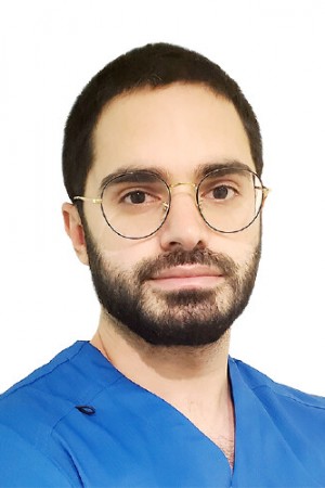 Алиев Азамат Курбанович