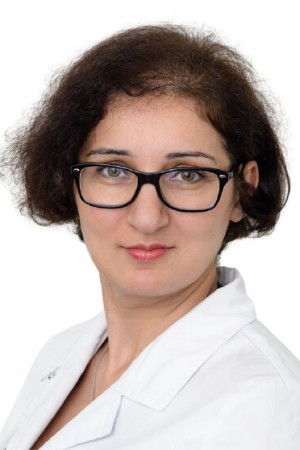 Карманова Елена Перикловна